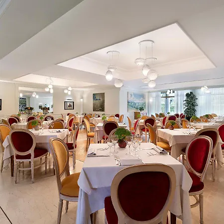 Il Patio 아파트 이세오
